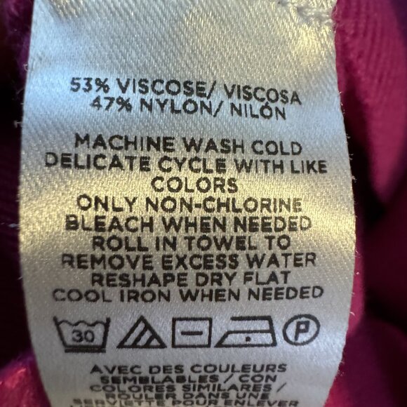 Ann Taylor Women’s Hot Pink Rhinestone Button Cardigan Size Medium P MP - Picture 5 of 8